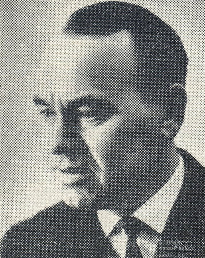 Н. С. Шамин —бригадир варщиков, член партийного комитета комбината.