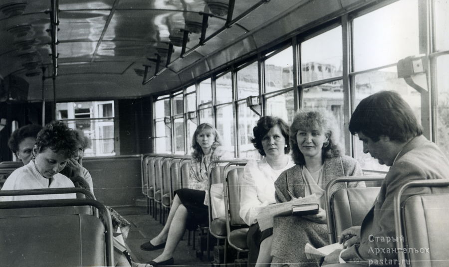 tram1987 18 cr