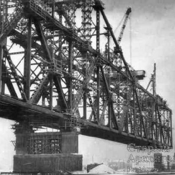 Строительство железнодорожного моста