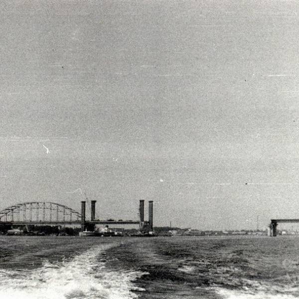 Строящийся Краснофлотский мост. 1989 г.
