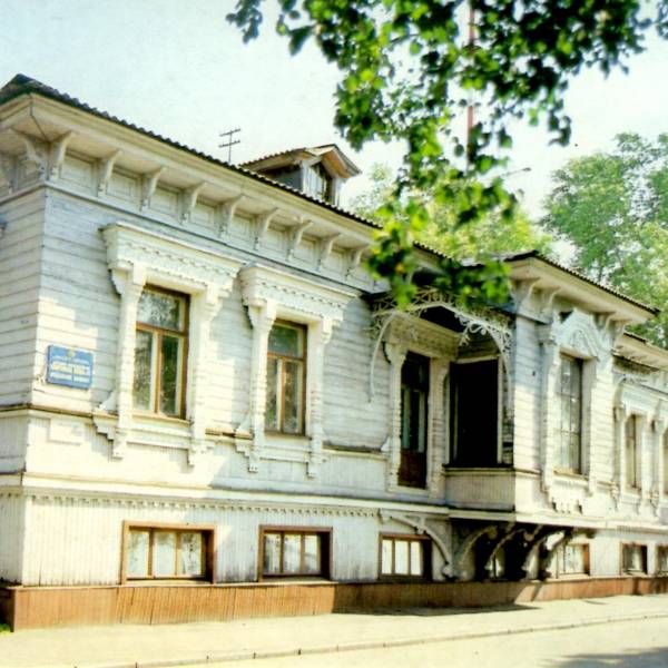 Дом на улице Попова, памятник архитектуры XIX века