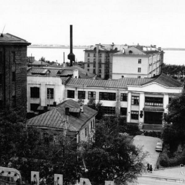 Вид на Павлиновку с крыши дома 94