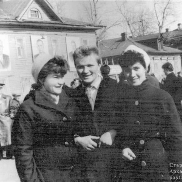 На площади Профсоюзов. 2 мая 1961 года