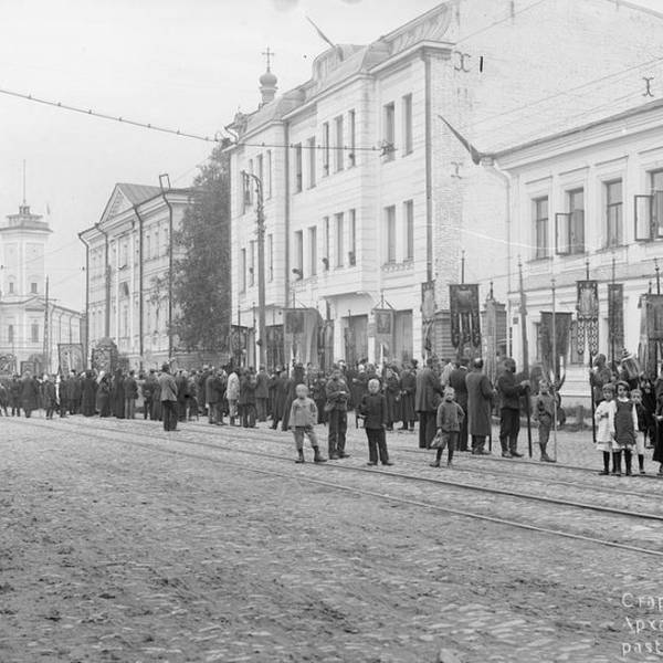 Троицкий проспект. 1919 год