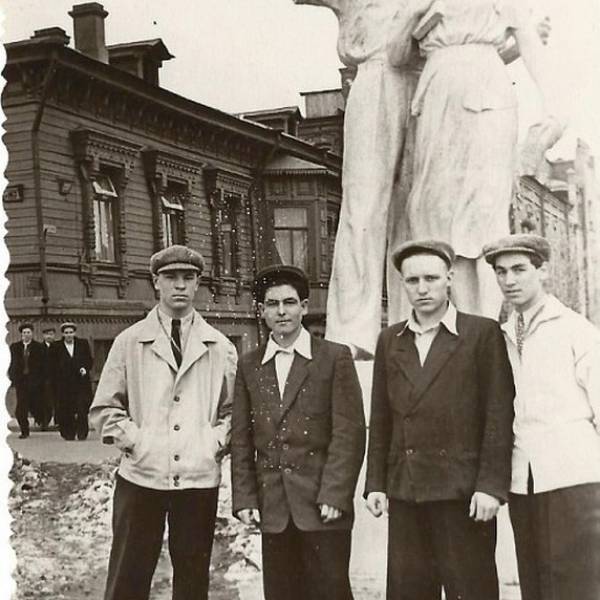 Перекресток Попова и Набережной. Весна 1957 года