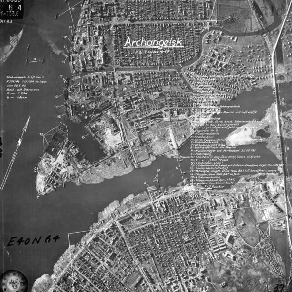 Карта Архангельска. Фотография, сделанная немецким самолетом-разведчиком 22 мая 1943 года