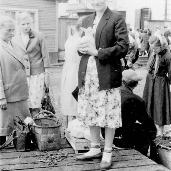 Рынок на ул. Поморской. 1960-е годы